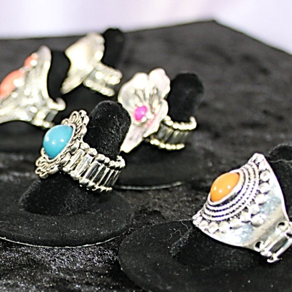 Paparazzi Women’s Statement Rings – Stretch Band – Lot of 5 – New
